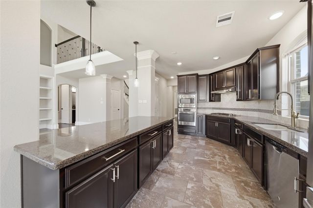 9707 Lauren Briar Lane, Humble, TX 77396