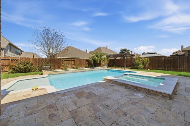 9707 Lauren Briar Lane, Humble, TX 77396