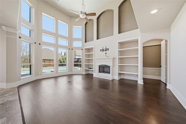 9707 Lauren Briar Lane, Humble, TX 77396