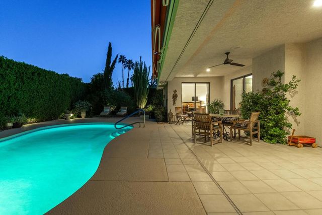 21 Mission Palms W, Rancho Mirage, CA 92270