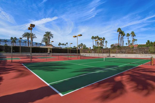 21 Mission Palms W, Rancho Mirage, CA 92270