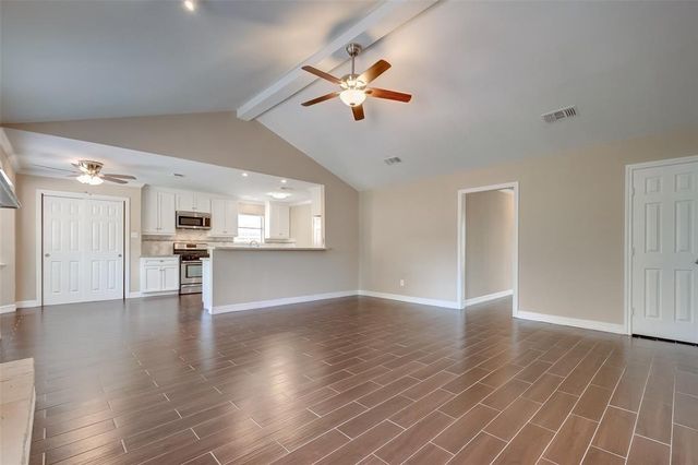 12010 Mulholland Drive, Meadows Place, TX 77477