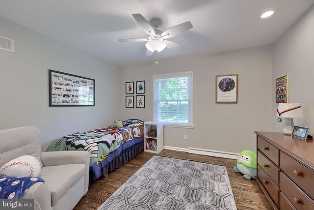 735 CARROLL RD, York, PA 17403