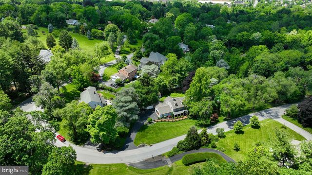 735 CARROLL RD, York, PA 17403