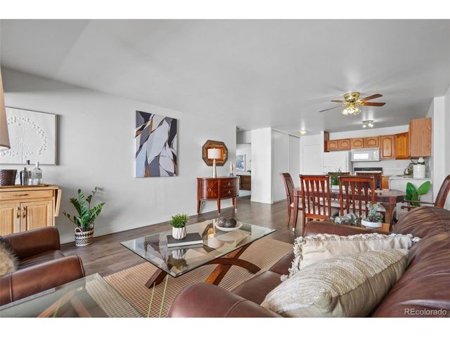 1121 Albion St 609, Denver, CO 80220