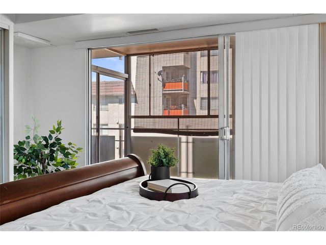 1121 Albion St 609, Denver, CO 80220