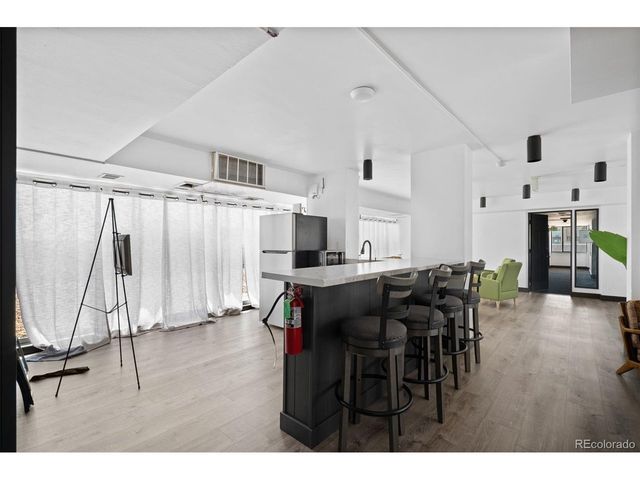 1121 Albion St 609, Denver, CO 80220