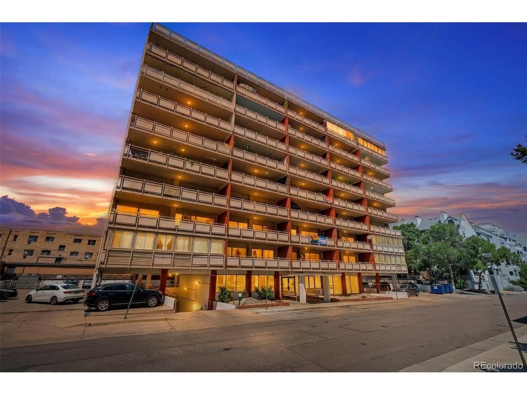 1121 Albion St 609, Denver, CO 80220