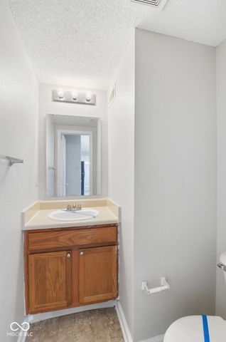 7414 Sedgewick Way, Indianapolis, IN 46256