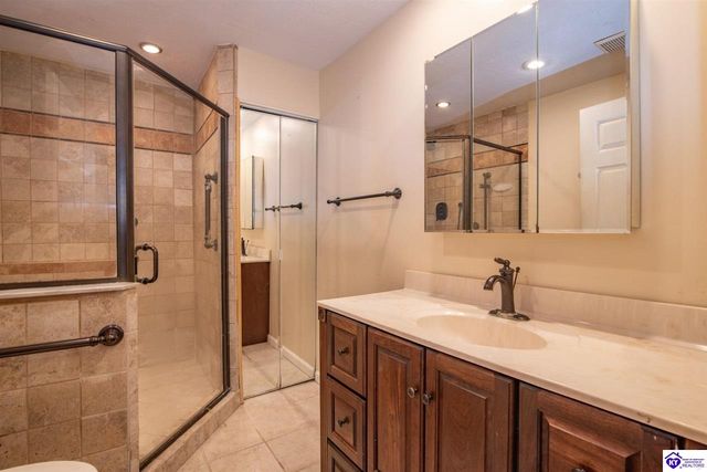 719 Bon Aire Drive, Elizabethtown, KY 42701