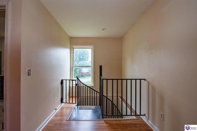 719 Bon Aire Drive, Elizabethtown, KY 42701