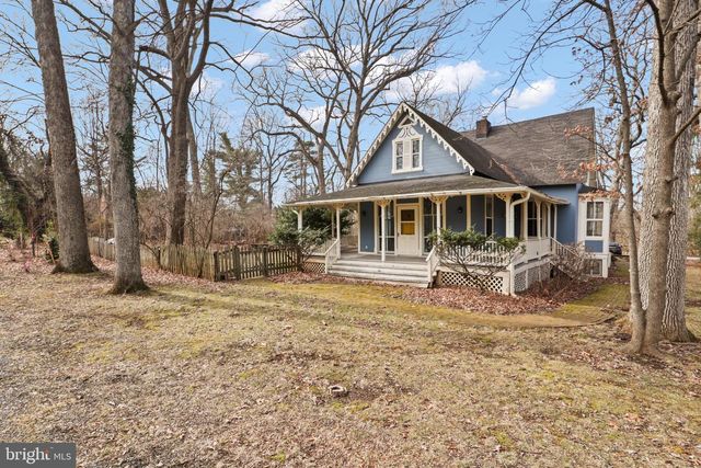 206 GROVE AVE, Washington Grove, MD 20880