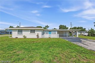 4220 Deleon ST, Fort Myers, FL 33901
