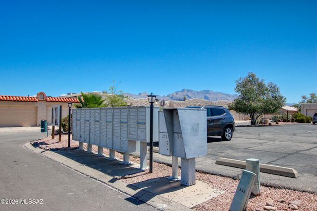 978 W Lockwood Lane, Tucson, AZ 85704