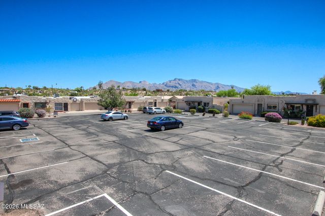 978 W Lockwood Lane, Tucson, AZ 85704