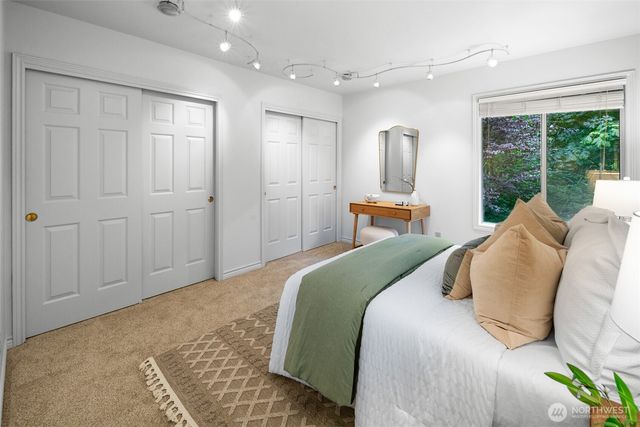 16116 68th Avenue W, Edmonds, WA 98026