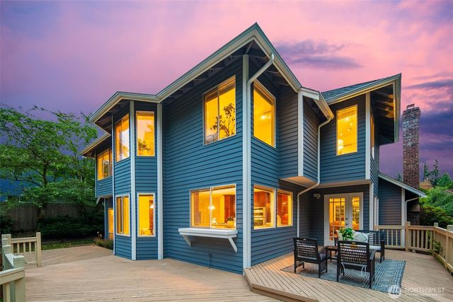 16116 68th Avenue W, Edmonds, WA 98026