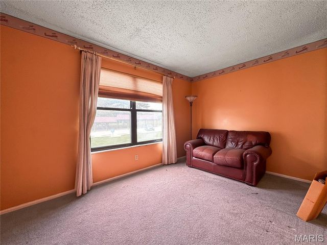 56 Meadow Ridge F, Columbia, IL 62236