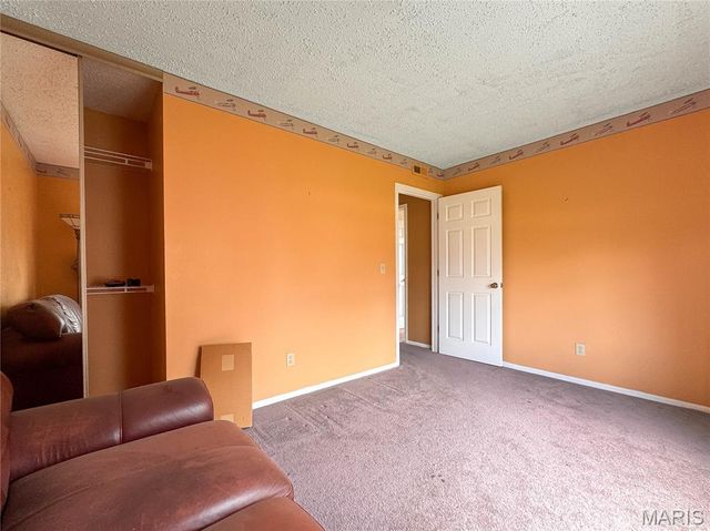 56 Meadow Ridge F, Columbia, IL 62236