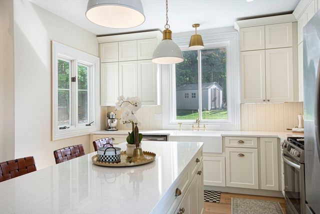 17 Leominster St, Westminster, MA 01473