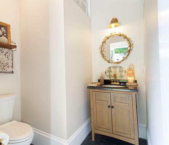 17 Leominster St, Westminster, MA 01473