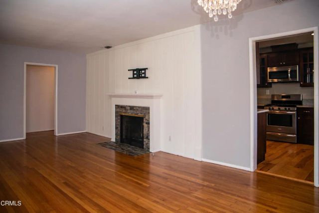 7601 Flight Avenue, Los Angeles, CA 90045