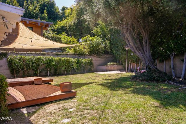 7601 Flight Avenue, Los Angeles, CA 90045