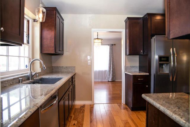 7601 Flight Avenue, Los Angeles, CA 90045