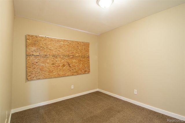 20442 Greenlawn Street, Detroit, MI 48221