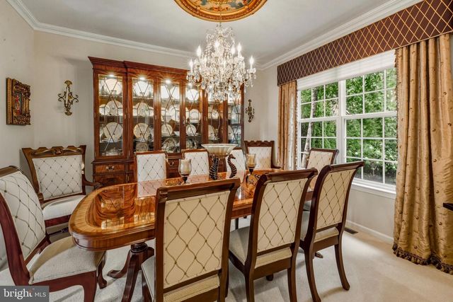 267 CHURCHILL DR, Egg Harbor Township, NJ 08234