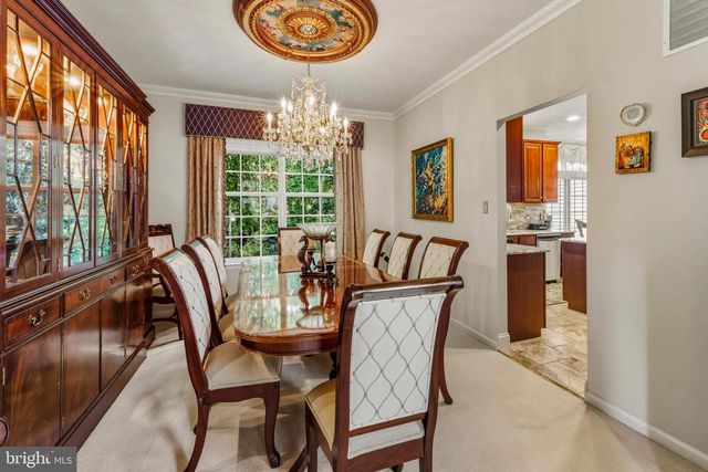 267 CHURCHILL DR, Egg Harbor Township, NJ 08234