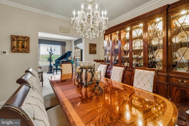 267 CHURCHILL DR, Egg Harbor Township, NJ 08234