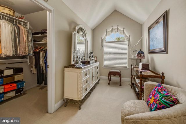 267 CHURCHILL DR, Egg Harbor Township, NJ 08234