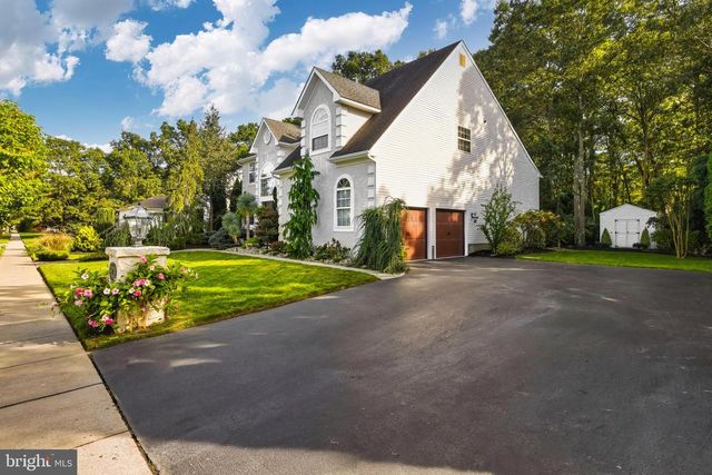 267 CHURCHILL DR, Egg Harbor Township, NJ 08234