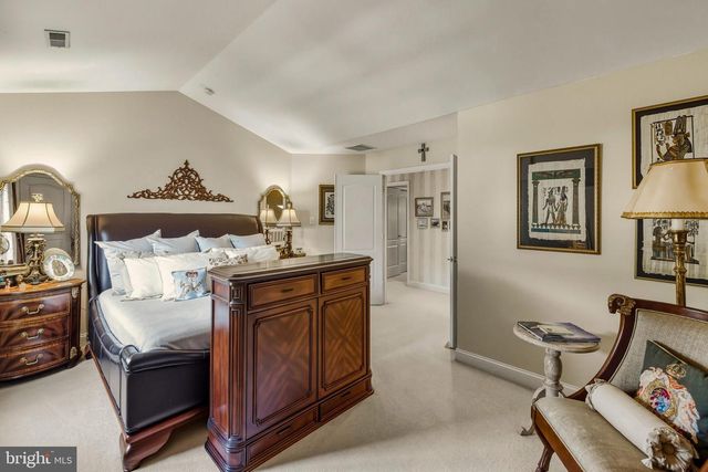 267 CHURCHILL DR, Egg Harbor Township, NJ 08234