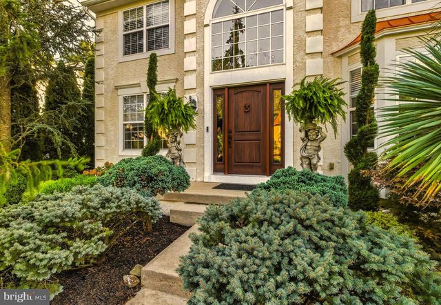 267 CHURCHILL DR, Egg Harbor Township, NJ 08234