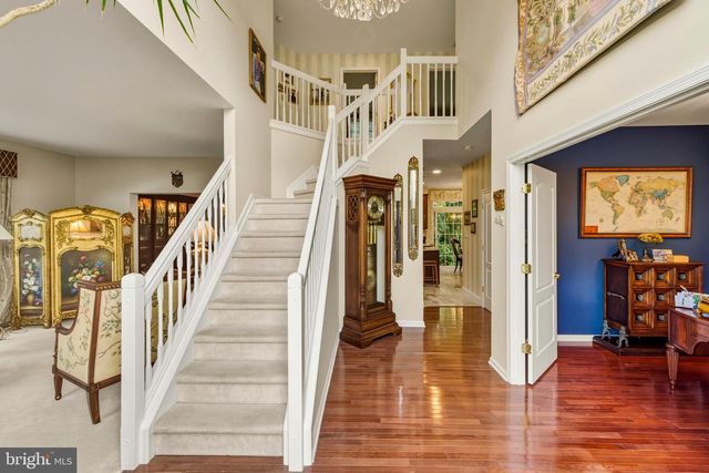 267 CHURCHILL DR, Egg Harbor Township, NJ 08234