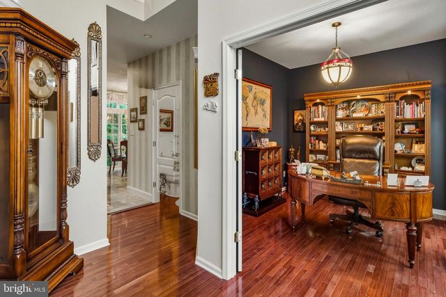 267 CHURCHILL DR, Egg Harbor Township, NJ 08234