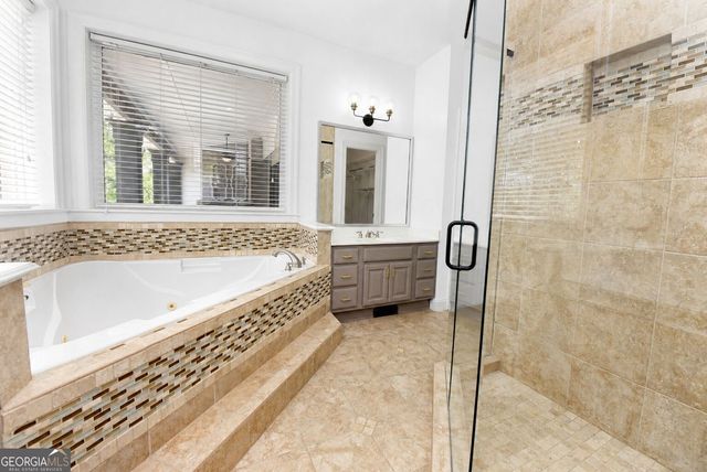 204 Lynn Lane, Canton, GA 30115