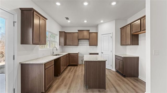 304 Bloomfield Circle, Canton, GA 30114