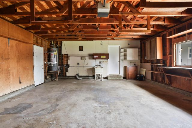 20087 Pacifica Drive, Cupertino, CA 95014