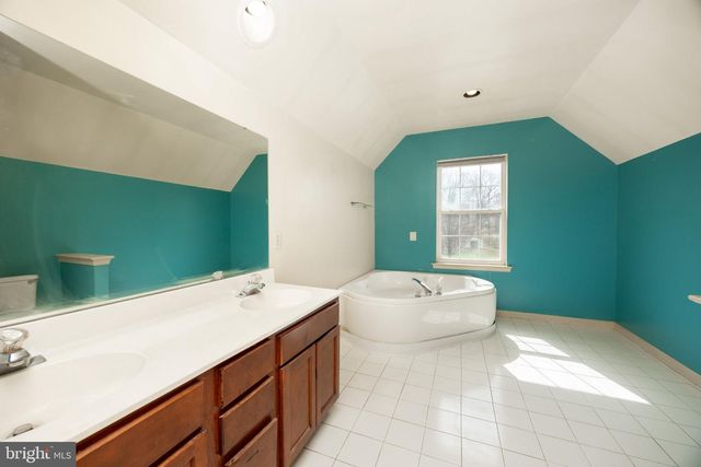 381 BRIANNA CIR, Pottstown, PA 19465