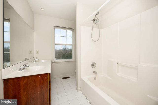 381 BRIANNA CIR, Pottstown, PA 19465