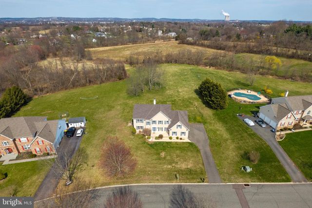 381 BRIANNA CIR, Pottstown, PA 19465