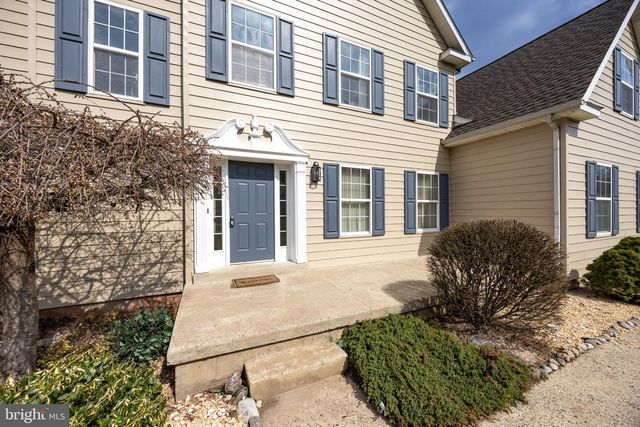 381 BRIANNA CIR, Pottstown, PA 19465