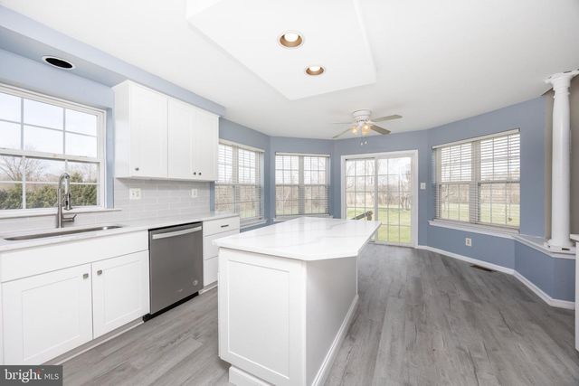 381 BRIANNA CIR, Pottstown, PA 19465