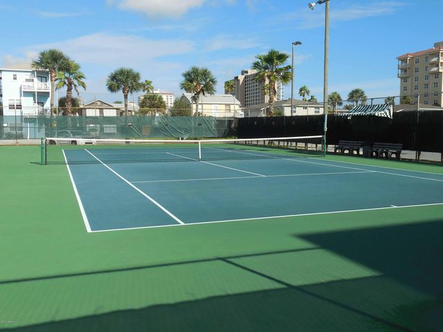 1301 S 1ST Street 906, Jacksonville Beach, FL 32250