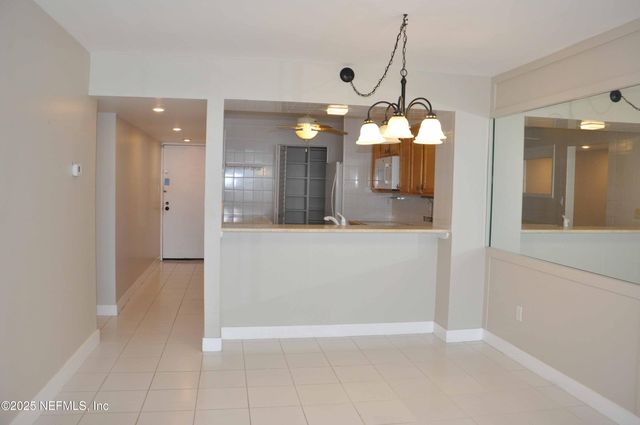 1301 S 1ST Street 906, Jacksonville Beach, FL 32250