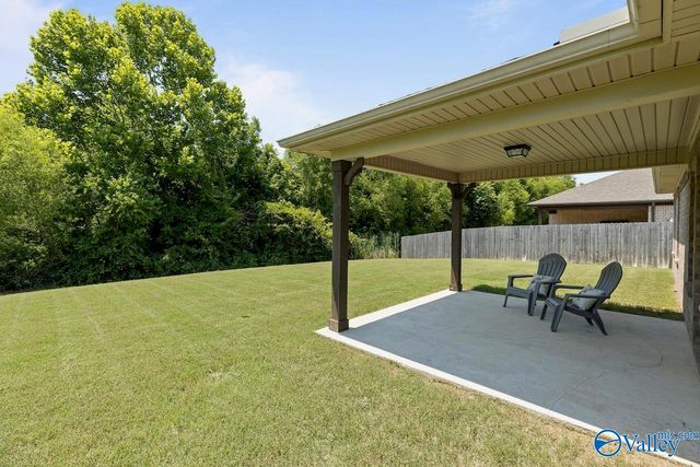 130 Beaver Brook Place, Toney, AL 35773