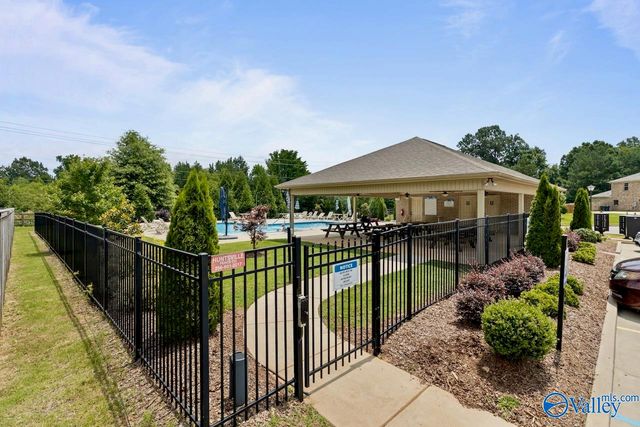 130 Beaver Brook Place, Toney, AL 35773